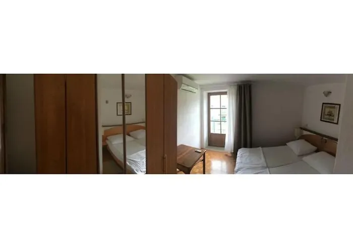 Authentico Deluxe Stari Grad