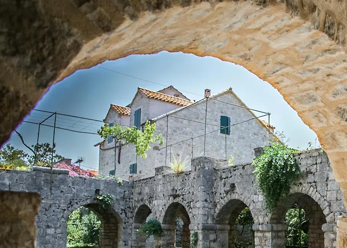 Revelin Hvar
