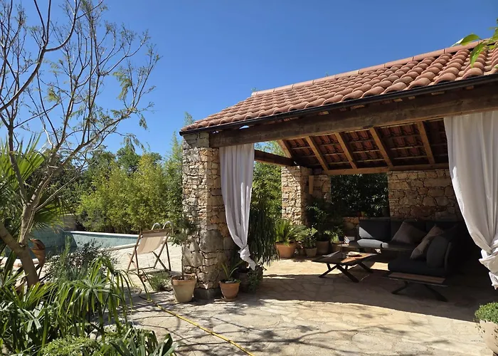 Mai'S Cottage